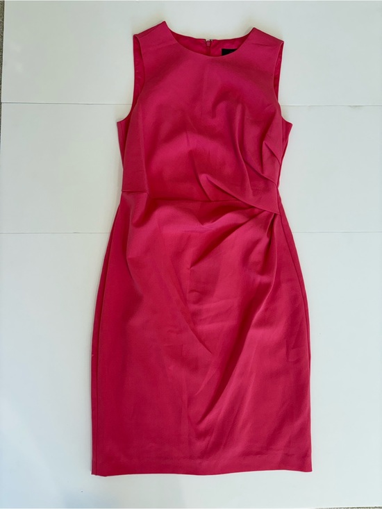 Adrianna Papell Dresses & Skirts - Adrianna Papell Sleeveless Hot Pink Midi Sheath Dress 10
